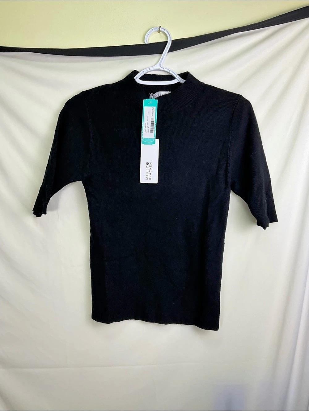 Molly Bracken Crew Neck Short Sleeve Sweater Black